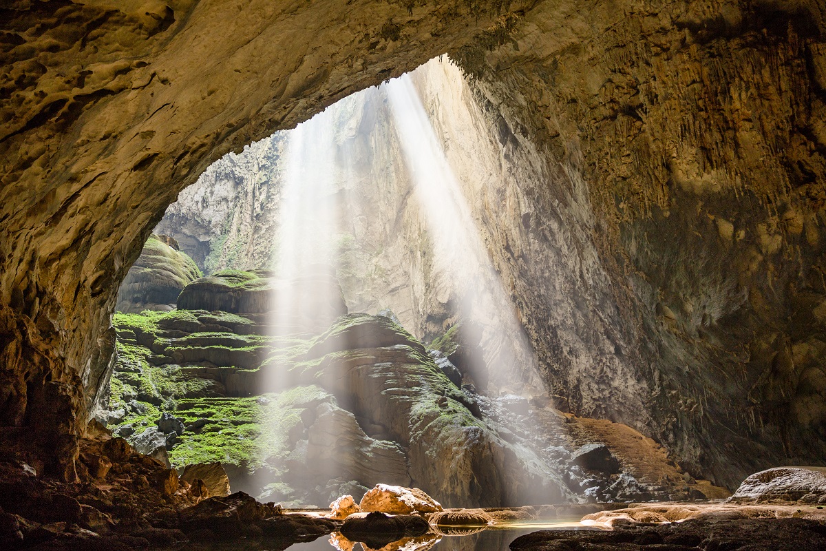 Top 7 Most Magnificent Caves in Vietnam for an Unforgettable Adventure - Leading travel agency Singapore