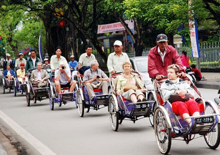 Riding a cyclo named one of 40 top tourist experiences in Viet Nam