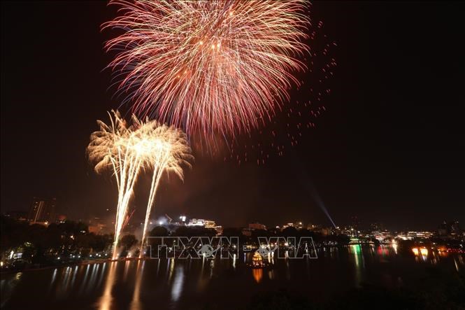 Hanoi To Set Off Fireworks At Only One Location In Lunar New Year S Eve Vietnam National Administration Of Tourism