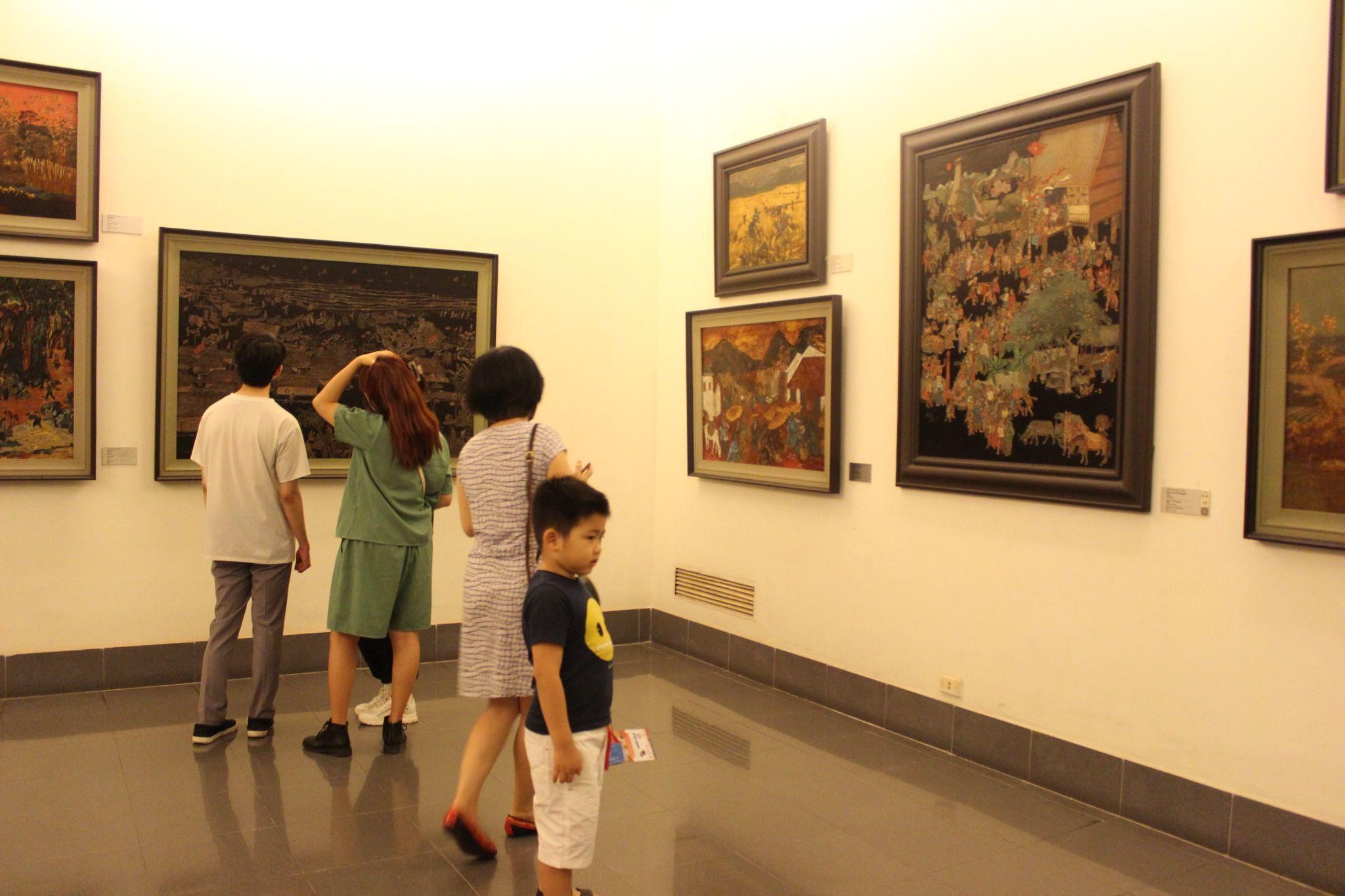 Here are fascinating spots in Ha Noi to capture the essence of ...