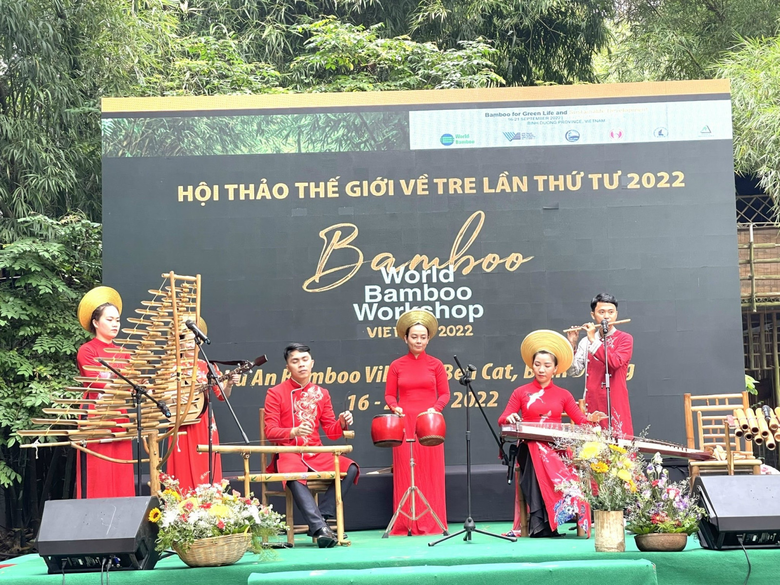 Binh Duong cooperates to hold the fourth World Bamboo Conference 2022