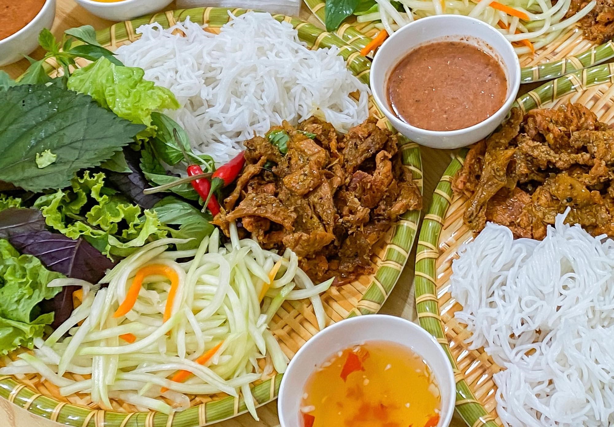 'Bun Cha Cham Cheo': a tasty feast of colours and flavours - Viet Nam ...