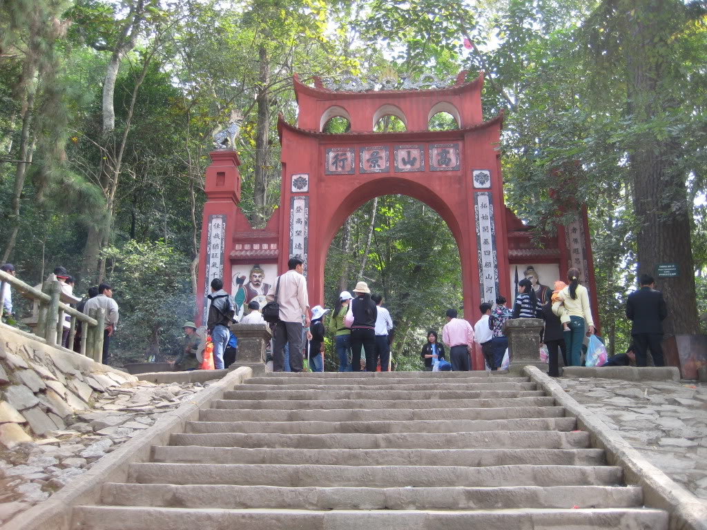 CHÙA THIÊN QUANG PHÚ THỌ THỜ NHIỀU TƯỢNG PHẬT VÀ BỒ TÁT NỔI TIẾNG