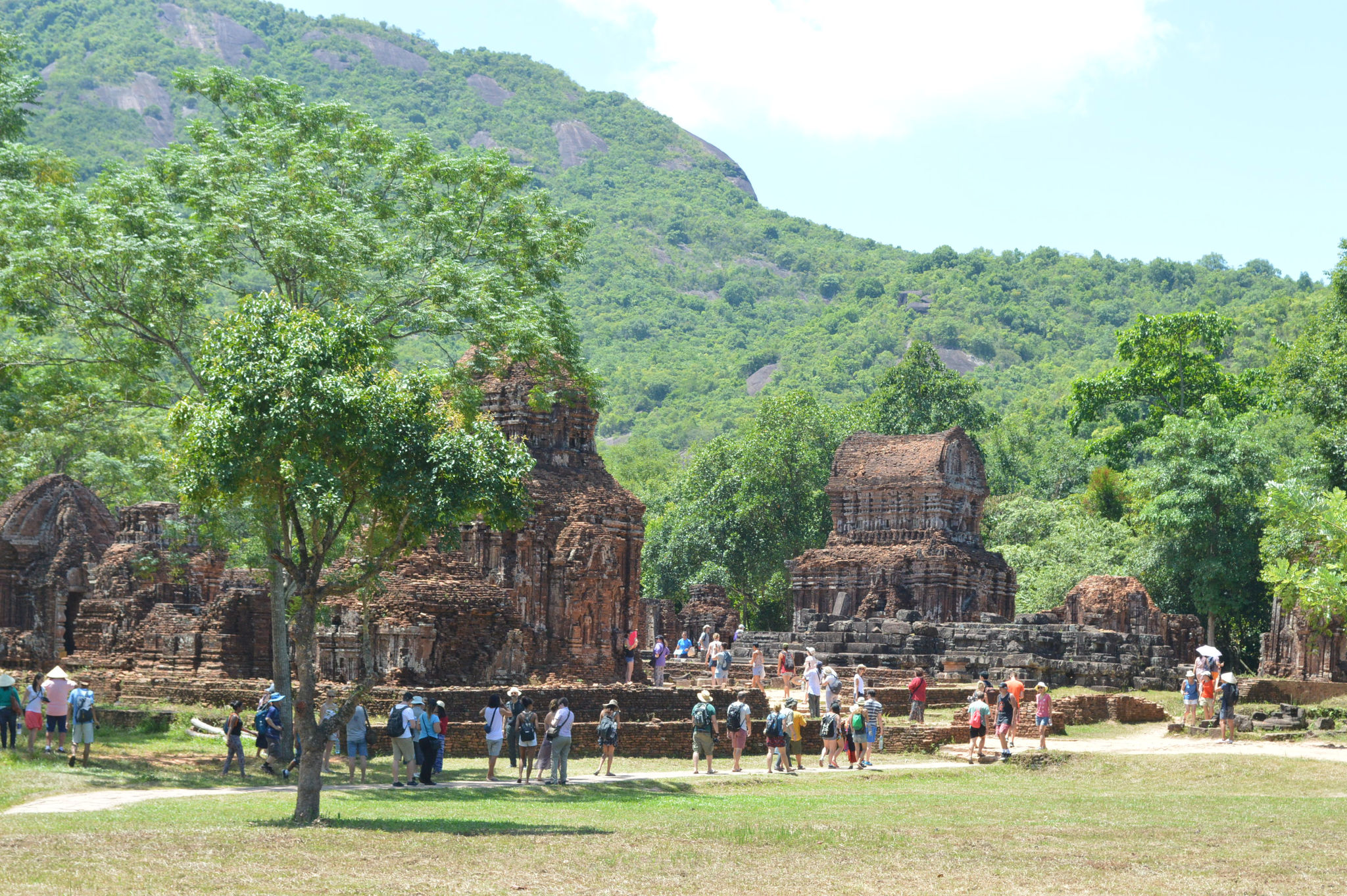Đà Nẵng xây dựng Mỹ Sơn thành điểm du lịch xanh