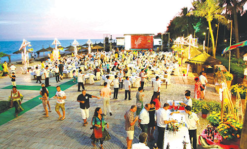 Sắc xuân hòa cùng nắng vàng trên vùng đất biển Bình Thuận