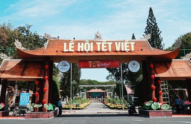 Lễ hội Tết Việt 2021 có nhiều chương trình đặc sắc, bán hàng đúng giá - Tổng cục Du lịch