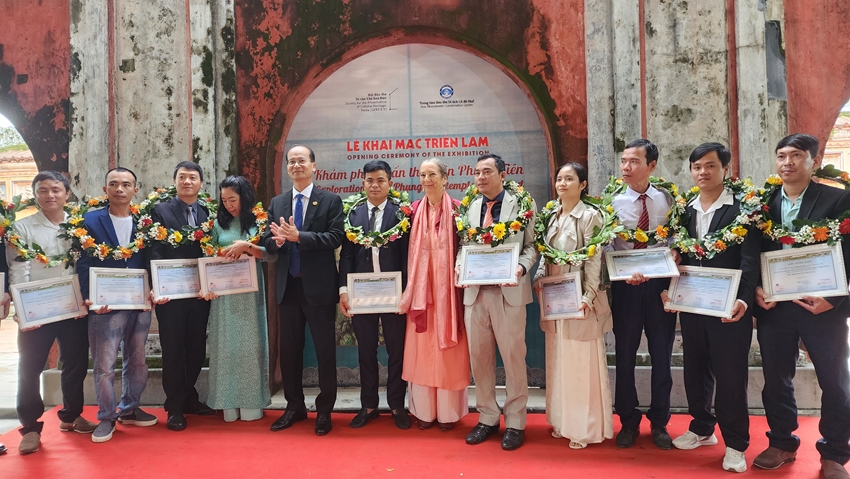 Triển lãm "Khám phá Quần thể điện Phụng Tiên" tại Cố đô Huế - Cục Du ...