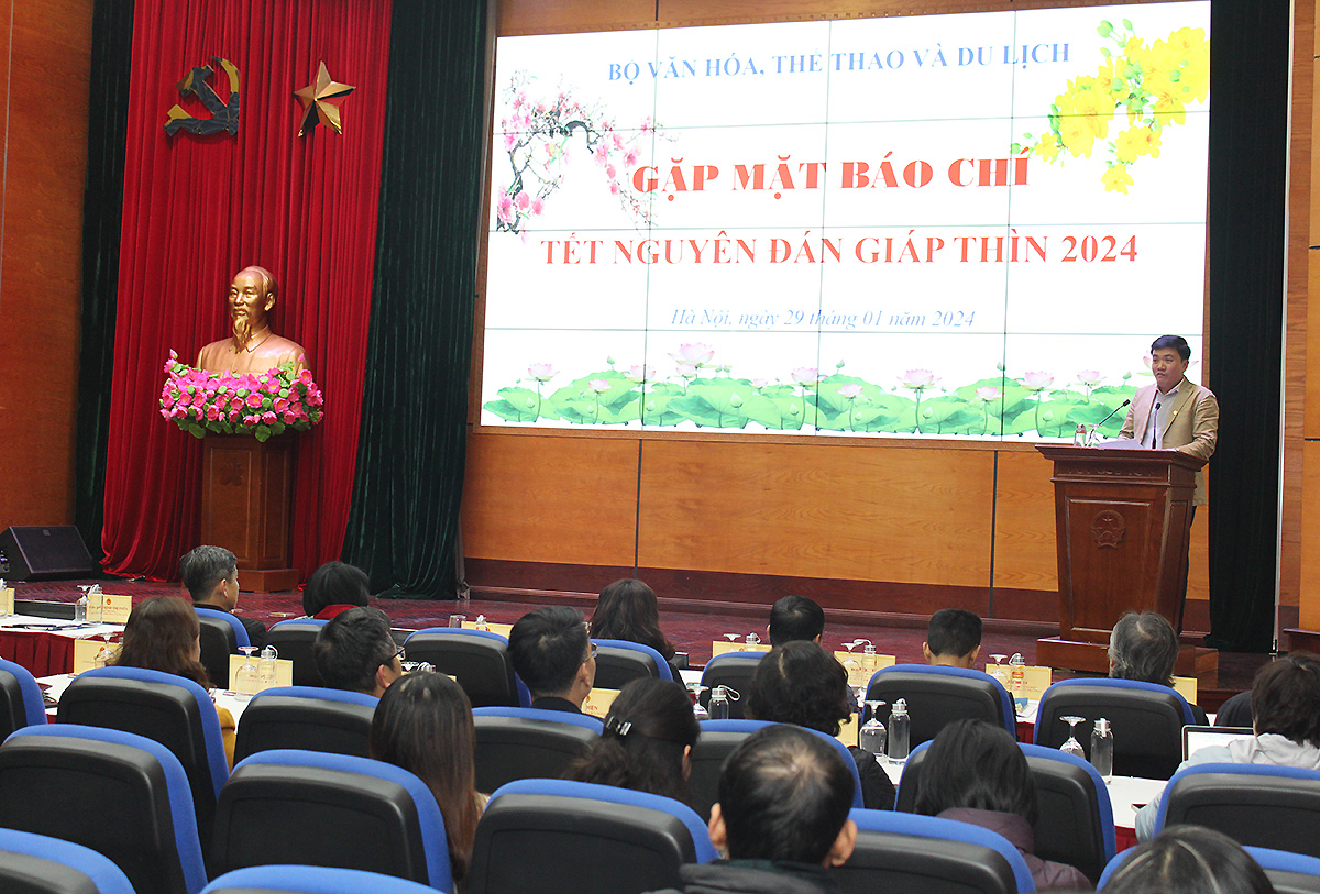 Bộ VHTTDL gặp mặt báo chí nhân dịp Xuân Giáp Thìn