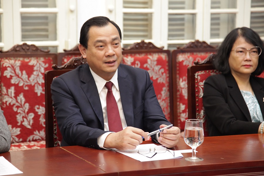 Việt Nam và Hàn Quốc tạo điều kiện thuận lợi để tăng cường trao đổi khách du lịch hai bên