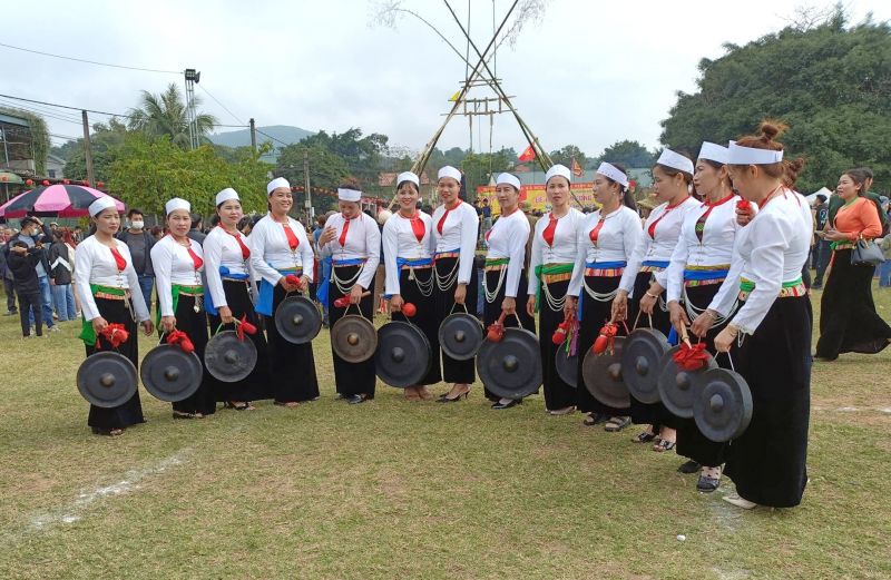 Bảo tồn và phát huy giá trị di sản văn hóa các dân tộc tỉnh Hòa Bình ...