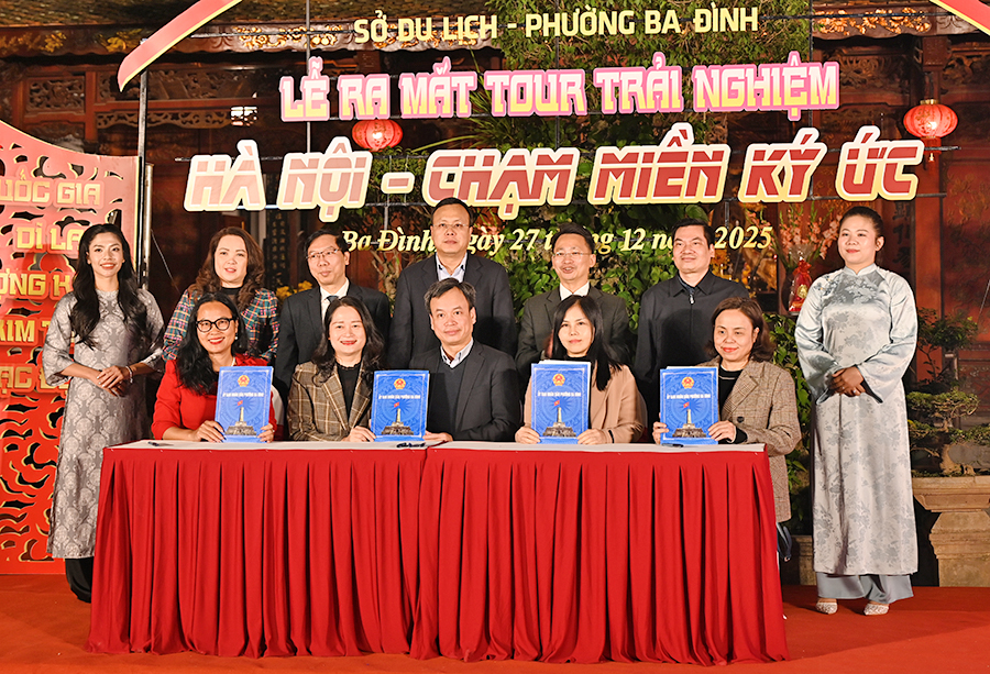 Trung tâm Thông tin du lịch hỗ trợ Phường Ba Đình chuyển đổi số và truyền thông, quảng bá du lịch