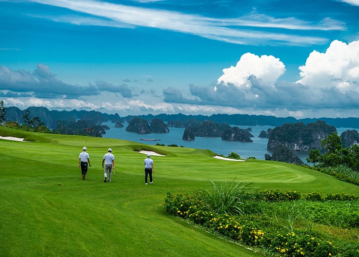 Quảng Ninh đưa golf trở thành sản phẩm du lịch cao cấp