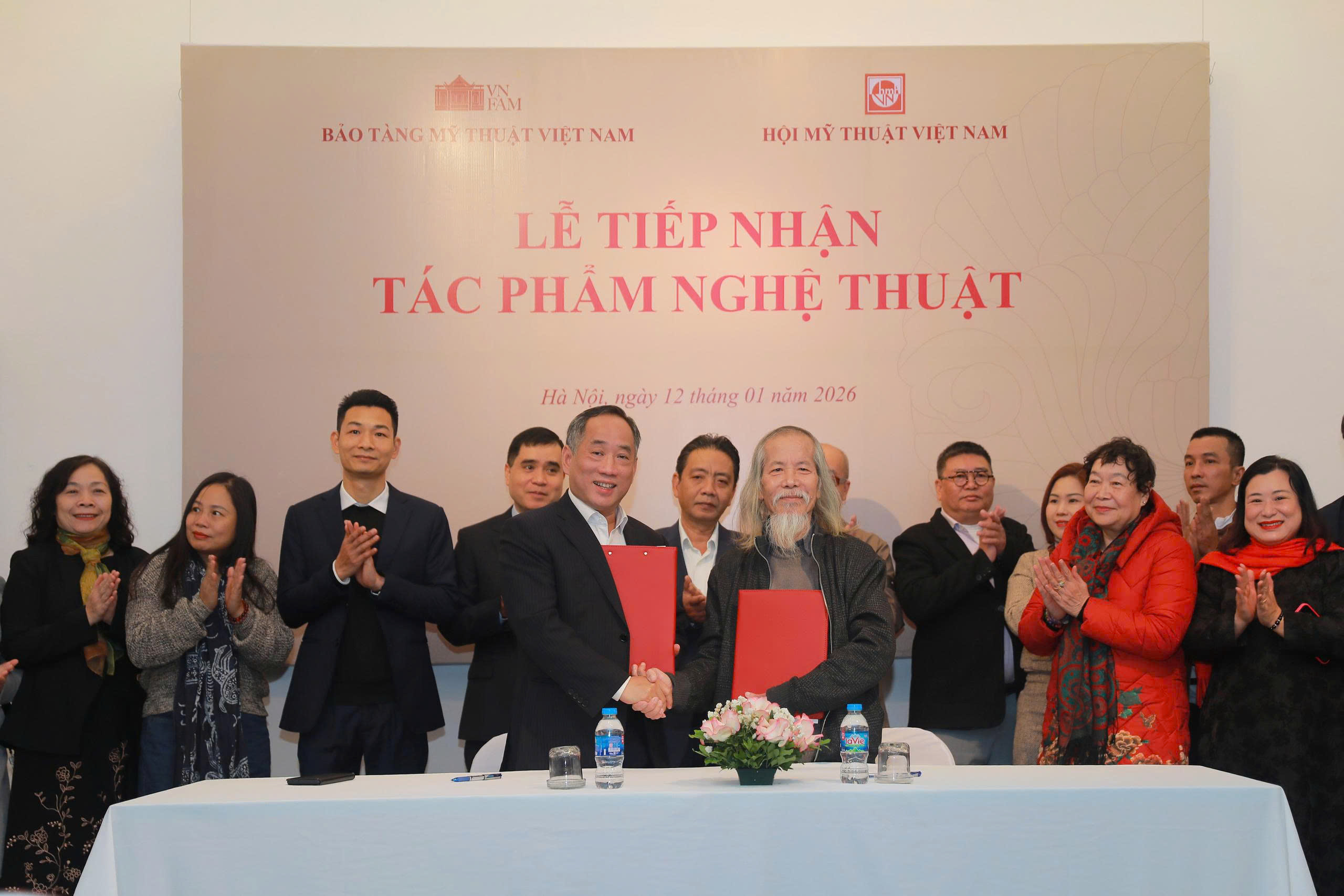 Bảo tàng Mỹ thuật Việt Nam tiếp nhận bộ sưu tập mỹ thuật lớn nhất từ trước tới nay