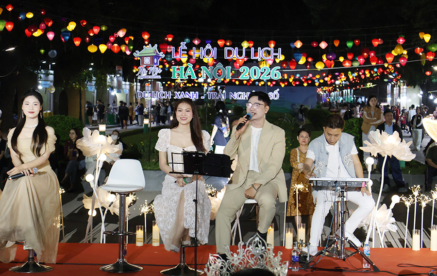 Khám phá Hà Nội qua hành trình “Du lịch xanh, trải nghiệm số”